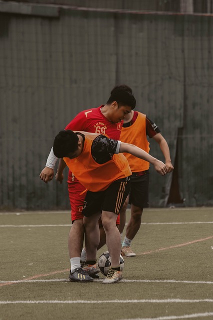 现出一批极 现出一批极